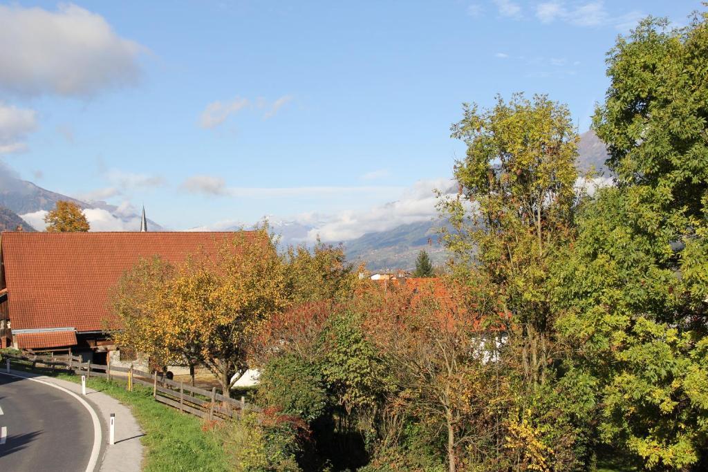 Baldramsdorf Gasthof-Pension Reidnwirt מראה חיצוני תמונה