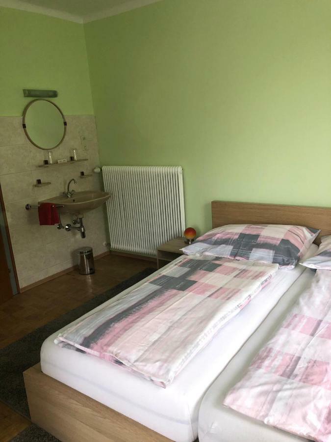 Baldramsdorf Gasthof-Pension Reidnwirt מראה חיצוני תמונה